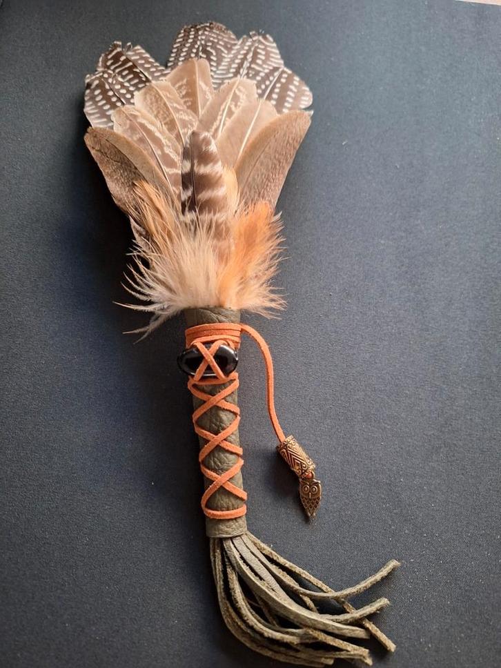 Smudge verenwaaier/ feather fan met onyx, Antiek en Kunst, Kunst | Niet-Westerse kunst, Ophalen of Verzenden