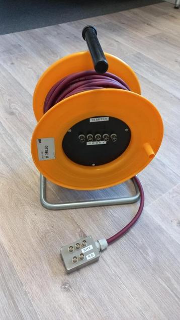 5-aderige RGBHV coax kabel op haspel beschikbaar voor biedingen