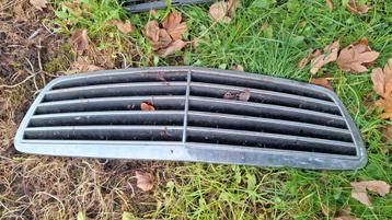 Mercedes Grille / Radiatorrooster beschikbaar voor biedingen