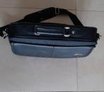 Laptoptas, Ophalen of Verzenden, 14 inch, Zo goed als nieuw