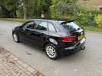 Audi A3 Sportback 1.6 TDI ultra Attraction *trekhaak*leer*NA, Auto's, Audi, Voorwielaandrijving, Euro 5, Gebruikt, Huisgarantie