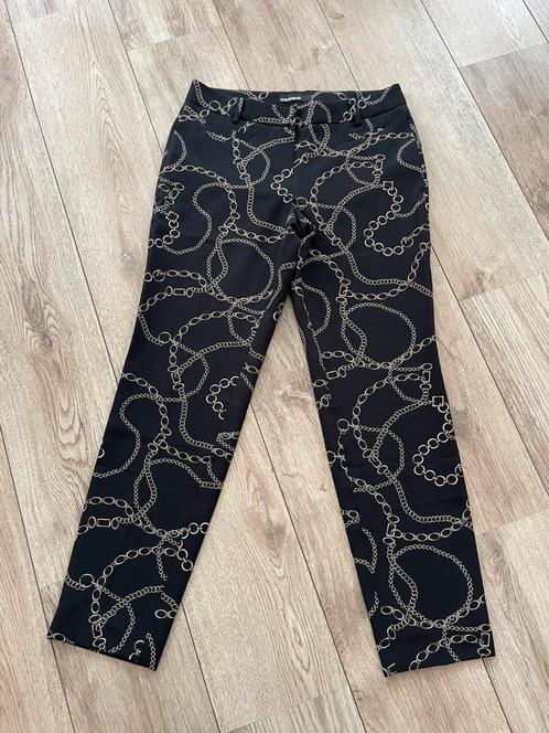 CAMBIO zwarte  stretch broek met ketting print maat 38, Kleding | Dames, Broeken en Pantalons, Zo goed als nieuw, Maat 38/40 (M)