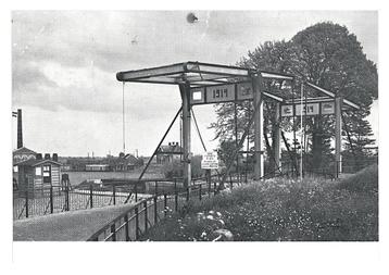 978484 Hardinxveld Giessendam ZH Brug . beschikbaar voor biedingen