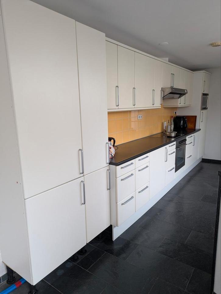 Witte Keuken met Zwart Blad, Huis en Inrichting, Keuken | Complete keukens, Gebruikt, Enkelwandige keuken, Wit, Kunststof, Ophalen