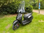 Vespa GTS 300 Notte bom volle opties led beugels, Motoren, Motoren | Piaggio, Bedrijf, Scooter