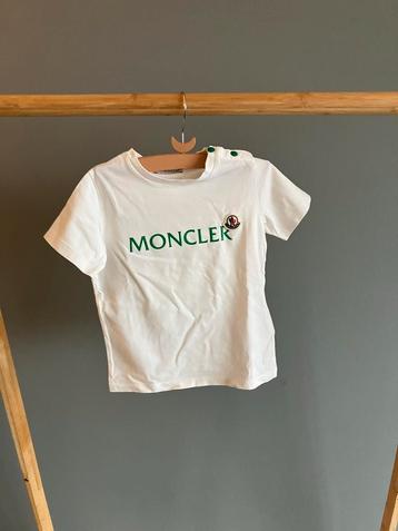 Moncler T-shirt - Zo goed als nieuw beschikbaar voor biedingen