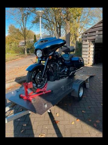 Motortrailer motor aanhanger  beschikbaar voor biedingen
