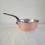 Dikwandige conische koperen horeca pan  16 cm & 1.3 kilo, Ophalen of Verzenden, Gebruikt, Overige materialen, Koekenpan of Braadpan