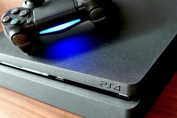 PS4 met 3 controllers + games beschikbaar voor biedingen