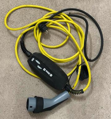 EV laadstation 230V 10A IP55 VW Audi BMW Mercedes Tesla beschikbaar voor biedingen