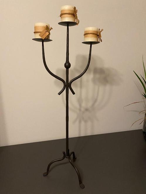 Antiek zwart. Mooie kandelaar. Incl. kaarsen. Nieuw., Huis en Inrichting, Woonaccessoires | Kandelaars en Kaarsen, Nieuw, Kandelaar