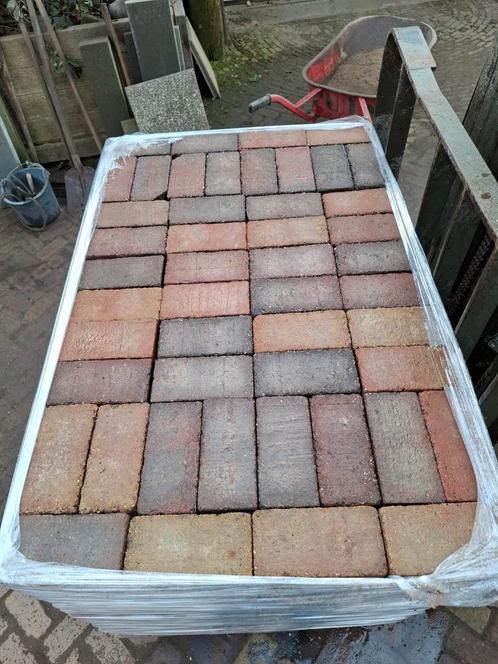 206m² 10x20 bkk bont genuanceerd, gebruikt, op pallet, Tuin en Terras, Tegels en Klinkers, Gebruikt, Klinkers, Beton, 10 m² of meer