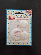 NIEUW! FMM babyfeet set/2 + 1 extra, Ophalen of Verzenden, Nieuw, Versiering