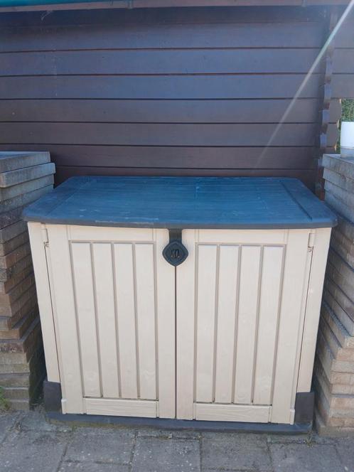 Keter opbergbox te koop!, Tuin en Terras, Tuinhuizen, Gebruikt, Kunststof, Minder dan 250 cm, Minder dan 200 cm, 1 raam, Ophalen