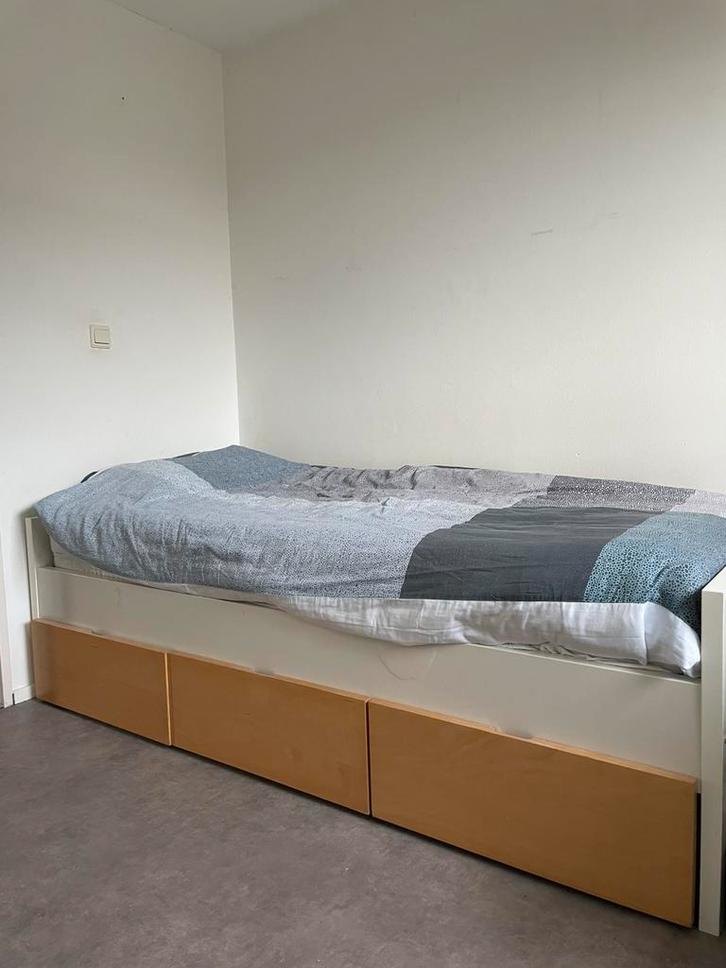 Ikea bed met lades 90x200, Huis en Inrichting, Slaapkamer | Bedden, Zo goed als nieuw, Eenpersoons, 90 cm, 200 cm, Hout, Wit, Ophalen