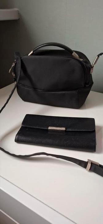 Mandarina Duck tas schoudertas en portemonnee zwart igs, Sieraden, Tassen en Uiterlijk, Tassen | Damestassen, Gebruikt, Shopper