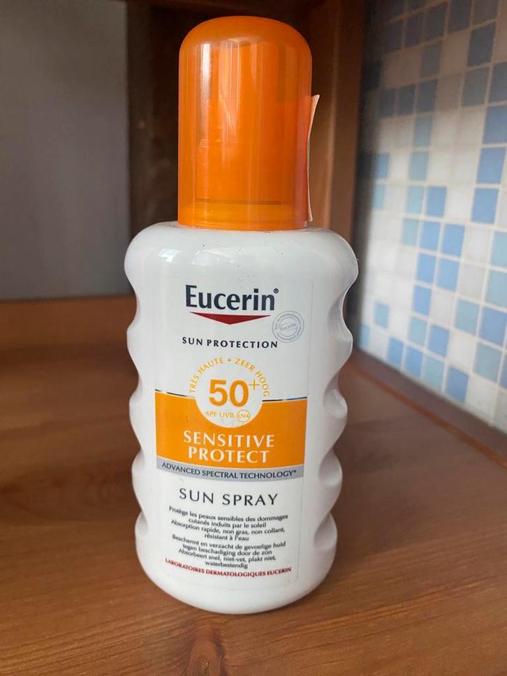 Eucerin Sun Spray SPF 50+ Gevoelige Huid, Sieraden, Tassen en Uiterlijk, Uiterlijk | Gezichtsverzorging, Zo goed als nieuw, Verzorging