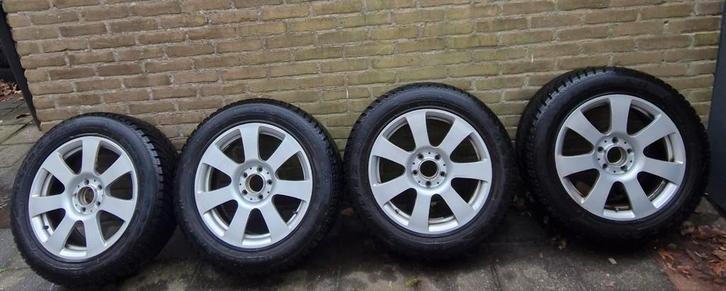 17inch originele velgen Nissan Qashgai met goeie winterbande, Auto-onderdelen, Banden en Velgen, Zomerbanden, Ophalen of Verzenden