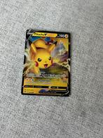 Pikachu V, Hobby en Vrije tijd, Ophalen of Verzenden, Zo goed als nieuw, Losse kaart, Foil