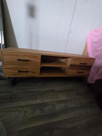 Tv Kast Wood  beschikbaar voor biedingen