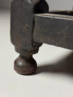 Spaanse tafel 18e eeuw antiek, Huis en Inrichting, Tafels | Sidetables, Ophalen, Zo goed als nieuw, 25 tot 50 cm, Rechthoekig