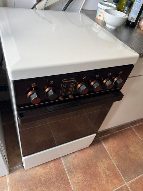 gasfornuis met oven Etna Gourmet-g, Witgoed en Apparatuur, Fornuizen, Gebruikt, Vrijstaand, Gas, 4 kookzones, 60 cm of meer, Ophalen of Verzenden