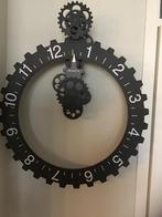 Vintage radar klok. Zwart, Huis en Inrichting, Ophalen, Zo goed als nieuw, Wandklok