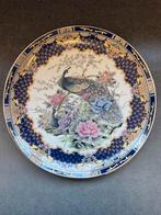Japans porseleinen bord met pauw decoratie, Ophalen of Verzenden