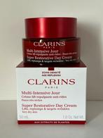 Clarins Super Restorative Day Cream Very Dry Skin 50 ml, Ophalen of Verzenden, Nieuw, Gehele gezicht, Verzorging