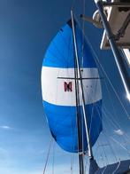 Spinnaker, blauw/wit, voor 34 tot 37 voet zeilboot., Watersport en Boten, Spinnaker, Ophalen of Verzenden, Zo goed als nieuw
