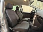 Peugeot 207 SW 1.4 VTi Sportium *Trekhaak* Airco / Cruise /, Voorwielaandrijving, Euro 5, Stof, Gebruikt
