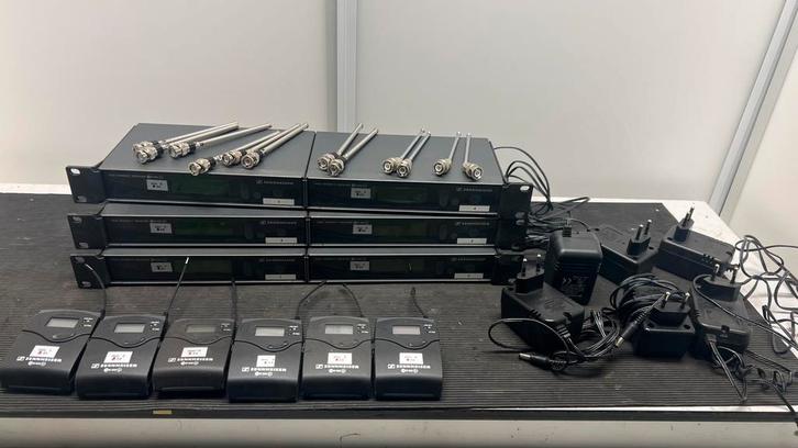 6 x Sennheiser EW300 met beltpack D band, Muziek en Instrumenten, Microfoons, Zo goed als nieuw, Overige typen, Draadloos, Ophalen