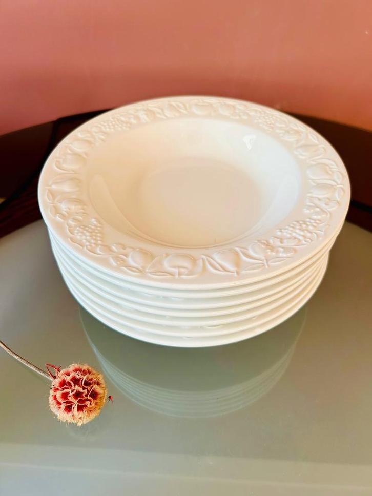 SET VAN 7 QUDROFOGLIO DIEPE BORDEN, Huis en Inrichting, Keuken | Servies, Zo goed als nieuw, Bord(en), Overige stijlen, Ophalen of Verzenden