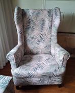 Mooie stoel met poef, Huis en Inrichting, Fauteuils, Ophalen, Zo goed als nieuw, 75 tot 100 cm, 50 tot 75 cm