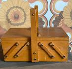Vintage houten naaidoos, Hobby en Vrije tijd, Naaien en Fournituren, Ophalen, Gebruikt
