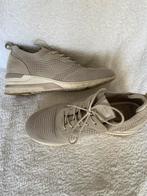 Mustang Sneakers Sleehak - Maat 39, Ophalen of Verzenden, Gedragen, Beige, Sneakers of Gympen