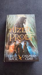 Cassandra Clare - De ijzerproef, Cassandra Clare; Holly Black, Ophalen of Verzenden, Zo goed als nieuw