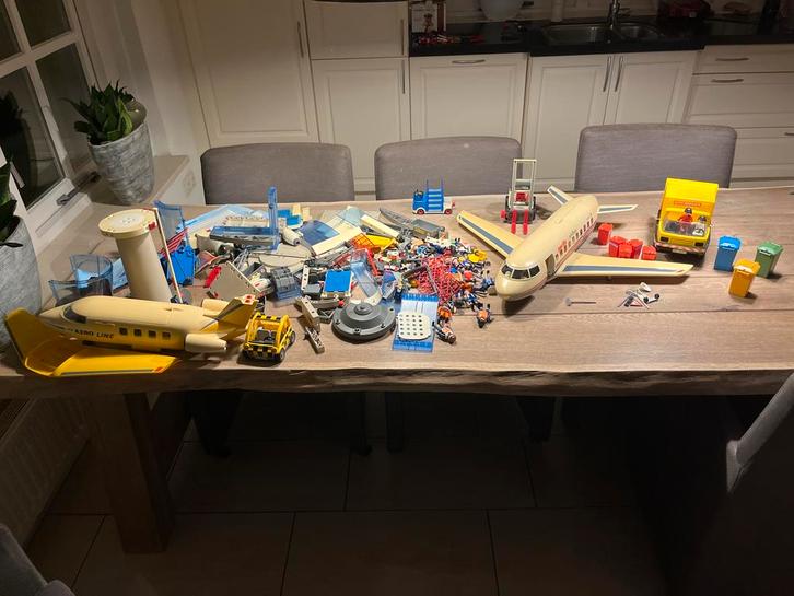 Grote partij Playmobil - Vliegtuig en meer!, Kinderen en Baby's, Speelgoed | Playmobil, Gebruikt, Los playmobil, Ophalen of Verzenden