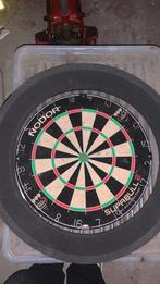 Dartbord met Rand en Verlichting, Ophalen of Verzenden, Zo goed als nieuw, Dartbord