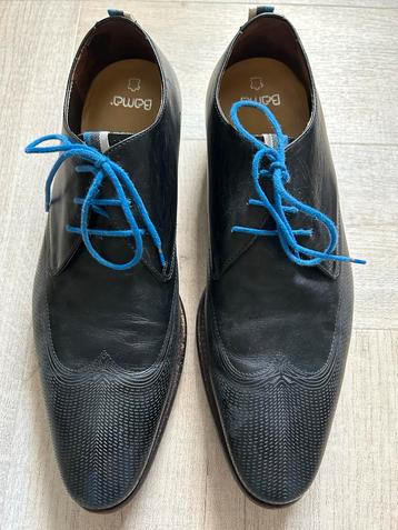 Zwarte leren herenschoenen met blauwe accenten - 41,5 beschikbaar voor biedingen