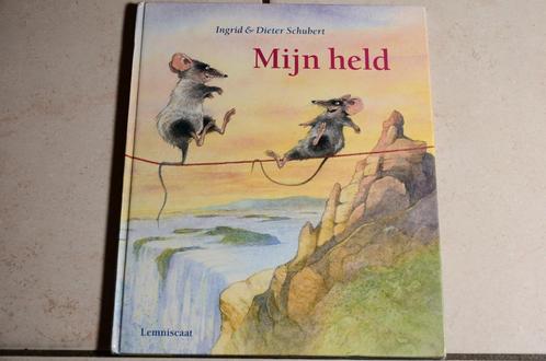 Mijn held / Ingrid & Dieter Schubert, Boeken, Kinderboeken | Kleuters, Zo goed als nieuw, Fictie algemeen, Jongen of Meisje, Voorleesboek