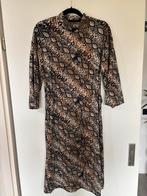 Zara middellange jurk met print, Kleding | Dames, Maat 38/40 (M), Bruin, Ophalen of Verzenden, Zo goed als nieuw