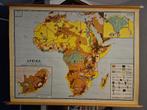 schoolplaat Afrika linnen rolschoolplaat tussen twee stokke, Antiek en Kunst, Antiek | Schoolplaten, Aardrijkskunde, Ophalen