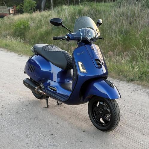 Vespa Gts 300 Super Sport ZELDZAAM, Fietsen en Brommers, Scooters | Vespa, Zo goed als nieuw, Overige modellen, Ophalen