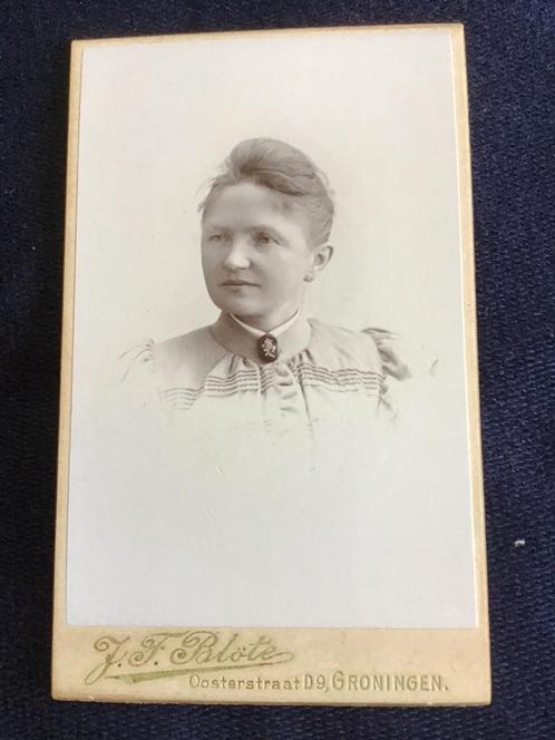 CDV, Vrouw, J.F. Blöte, Groningen, Carte de Visite 3, Verzamelen, Foto's en Prenten, Gebruikt, Foto, Voor 1940, Ophalen of Verzenden