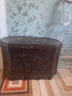 Oude kast, Antiek en Kunst, Antiek | Meubels | Kasten, Ophalen of Verzenden