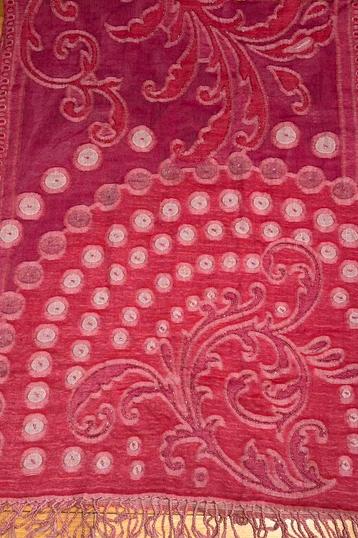 Sjaal van Stroke by Berry Tielens beschikbaar voor biedingen