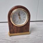 Houten Tafelklok - Analoog, Ophalen of Verzenden, Zo goed als nieuw, Analoog, Wekker of Tafelklok