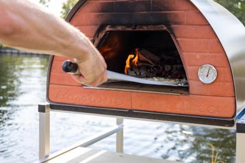 Pizza Party Pizzone Houtgestookte Pizzaoven groot beschikbaar voor biedingen