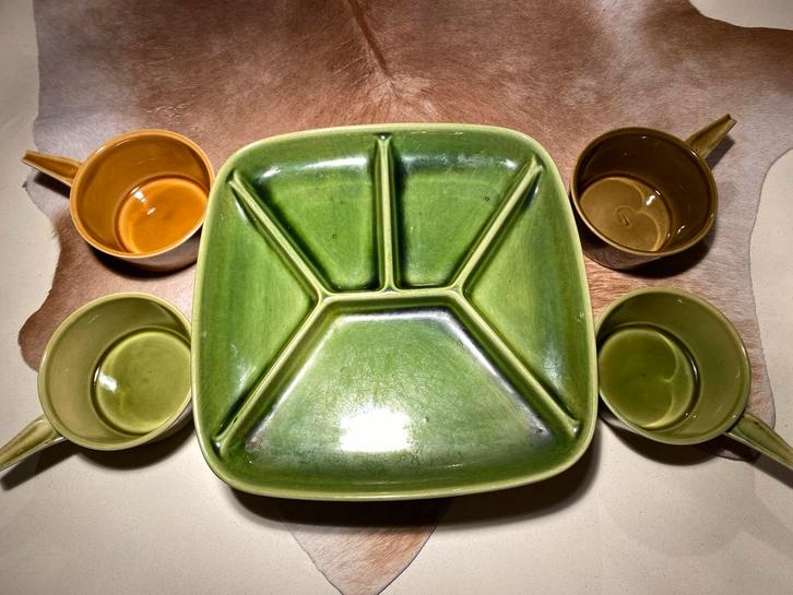 Vintage Royal Sphinx 4 borden & 4 kommen, Huis en Inrichting, Keuken | Servies, Gebruikt, Schaal of Schalen, Overige stijlen, Aardewerk